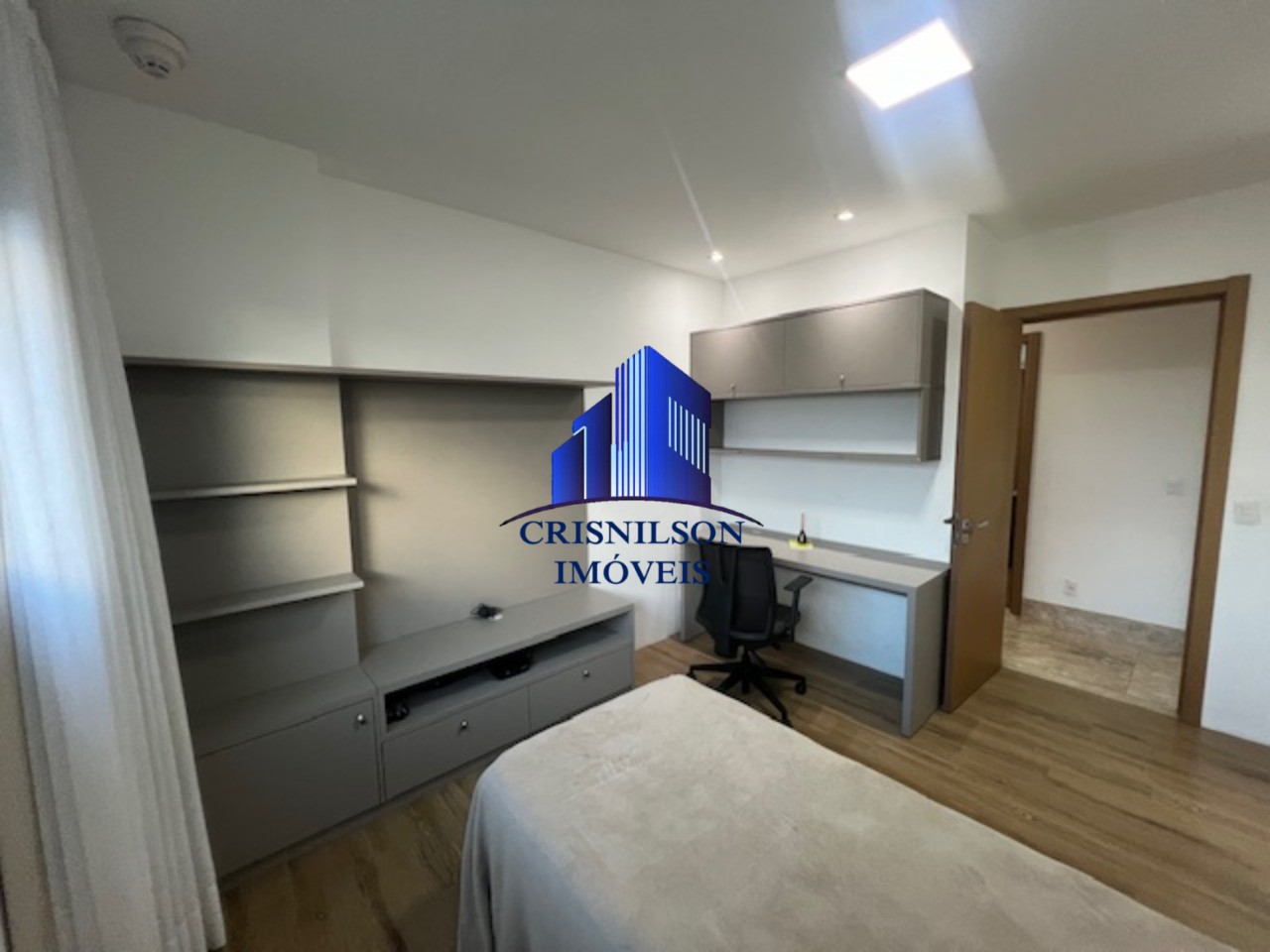 Apartamento à venda com 4 quartos, 242m² - Foto 19