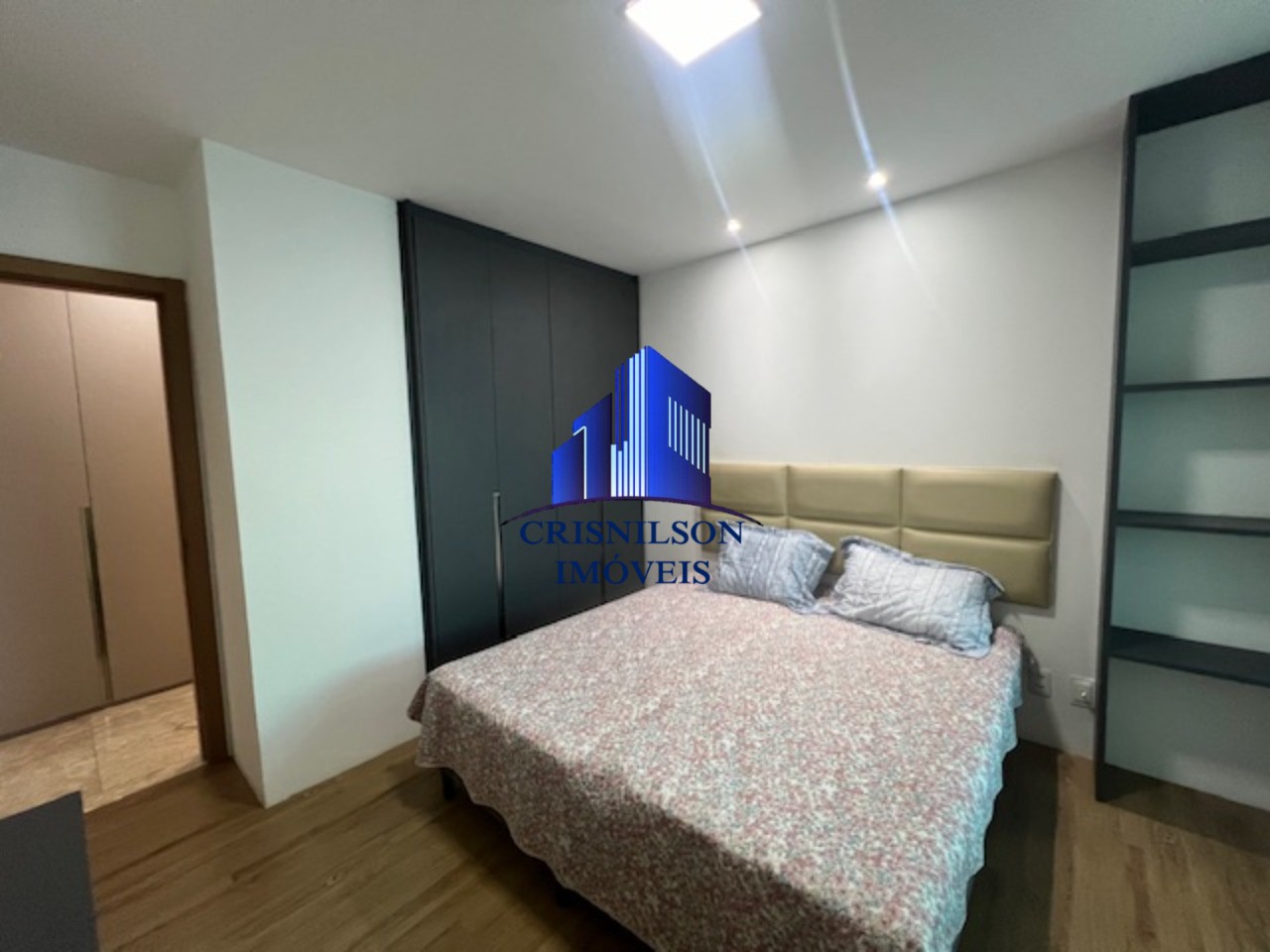 Apartamento à venda com 4 quartos, 242m² - Foto 16