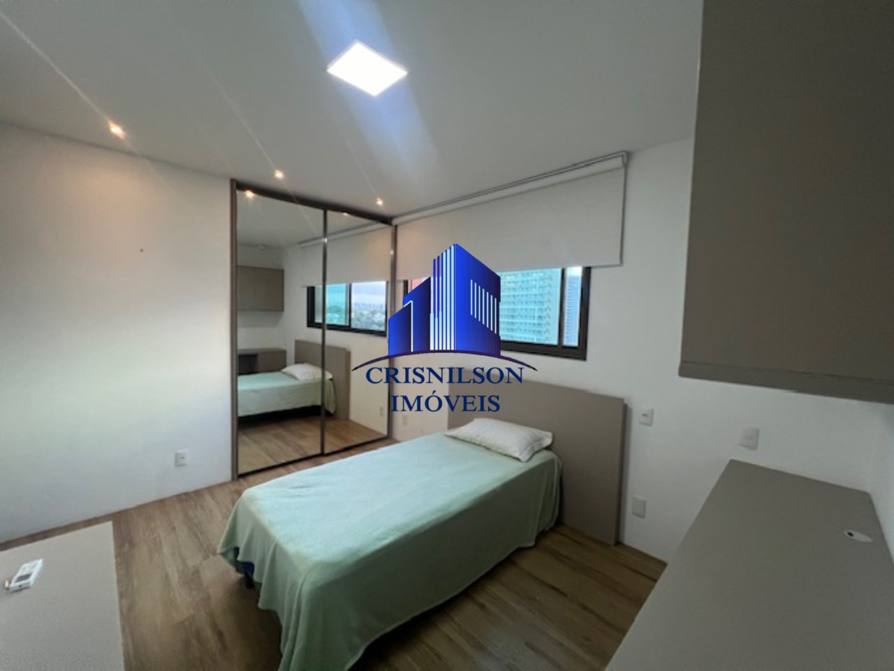 Apartamento à venda com 4 quartos, 242m² - Foto 18