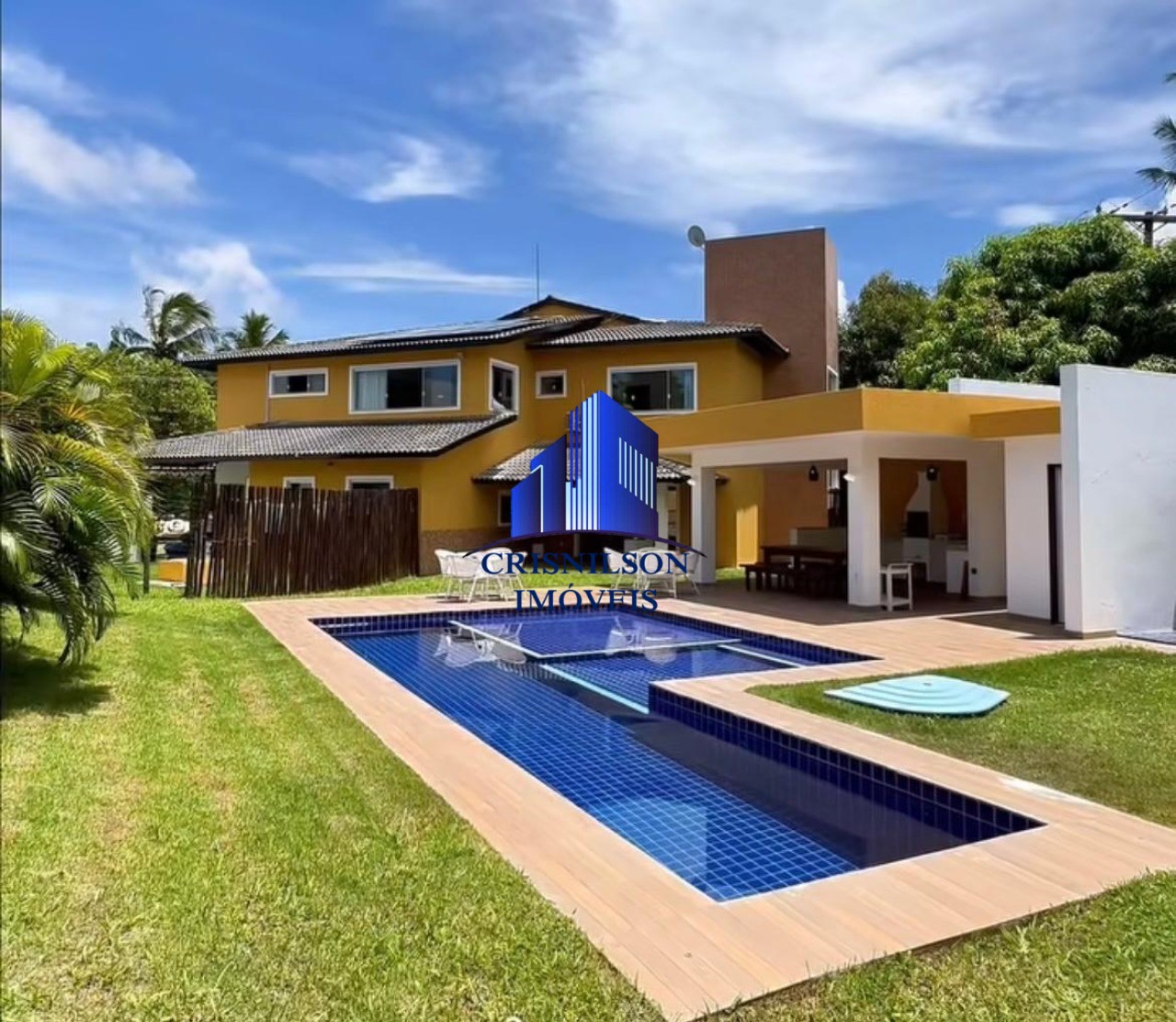 Casa de Condomínio à venda com 5 quartos, 425m² - Foto 1