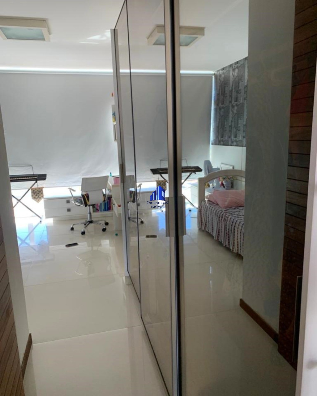 Casa de Condomínio à venda com 4 quartos, 360m² - Foto 26