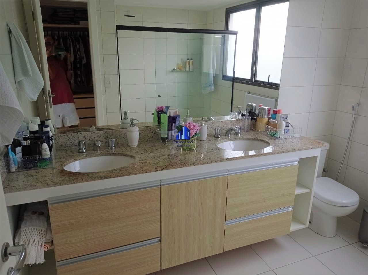 Apartamento à venda com 3 quartos, 175m² - Foto 10