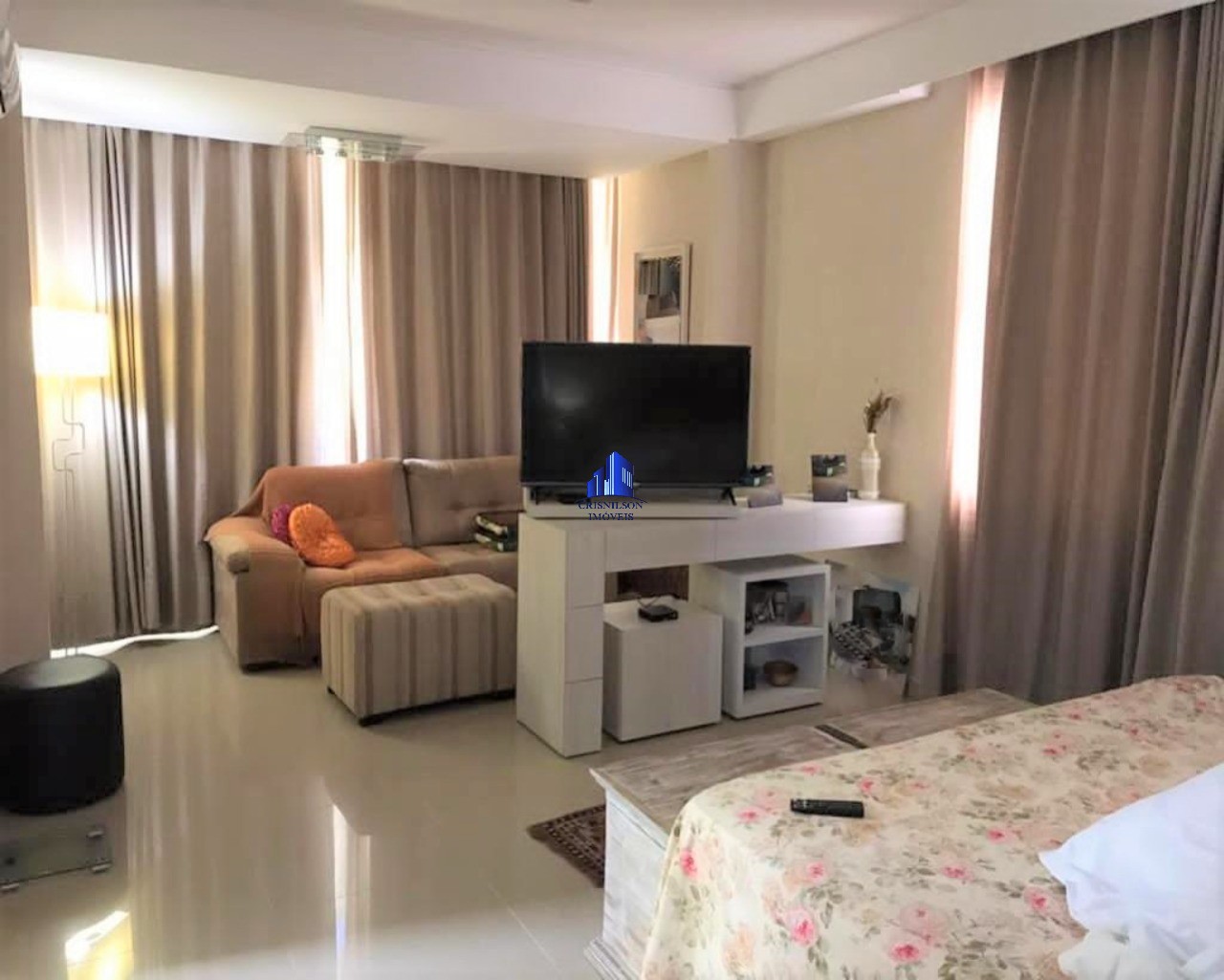 Casa de Condomínio à venda com 4 quartos, 450m² - Foto 18