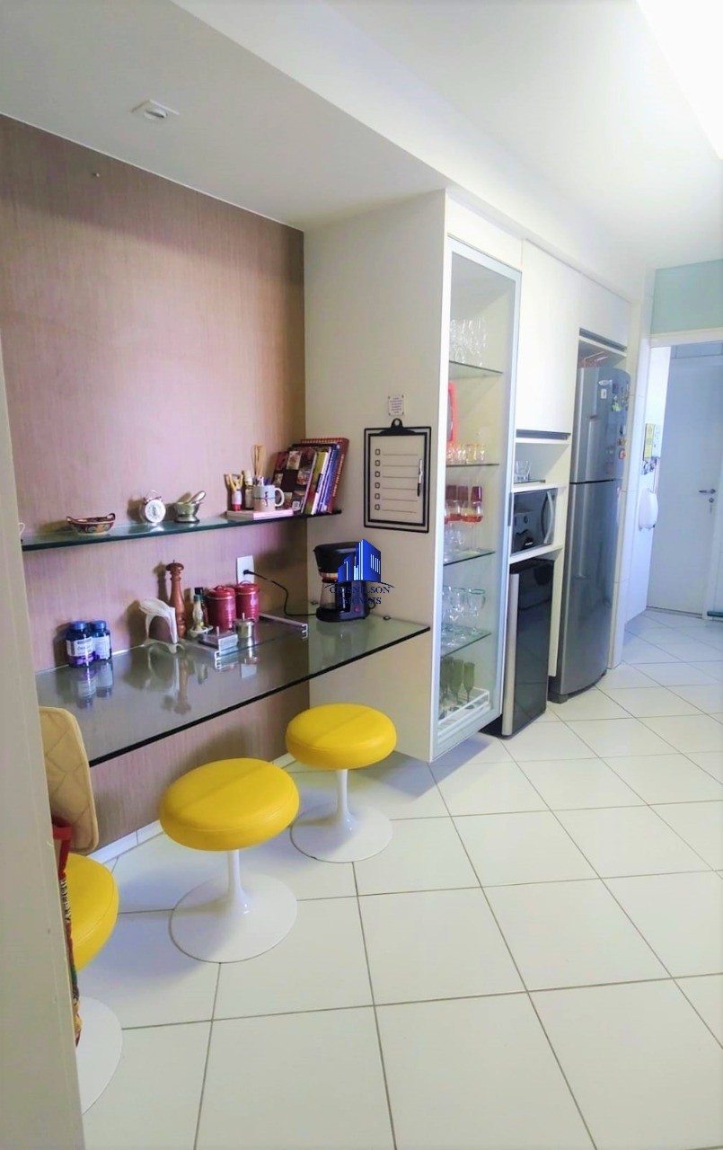 Apartamento à venda com 3 quartos, 166m² - Foto 21