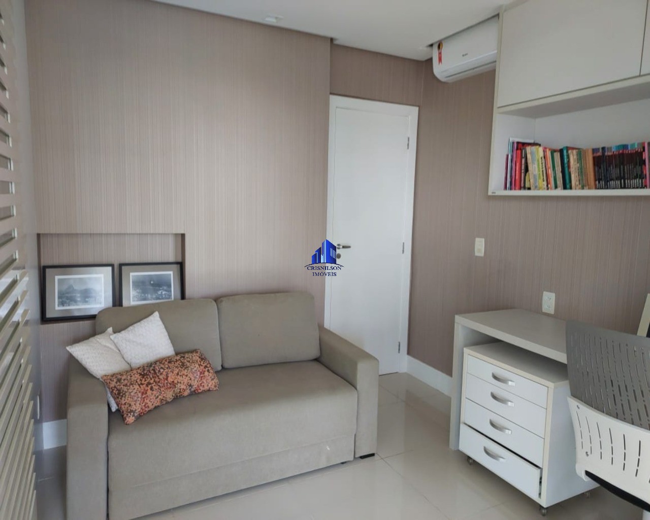 Apartamento à venda com 4 quartos, 195m² - Foto 9