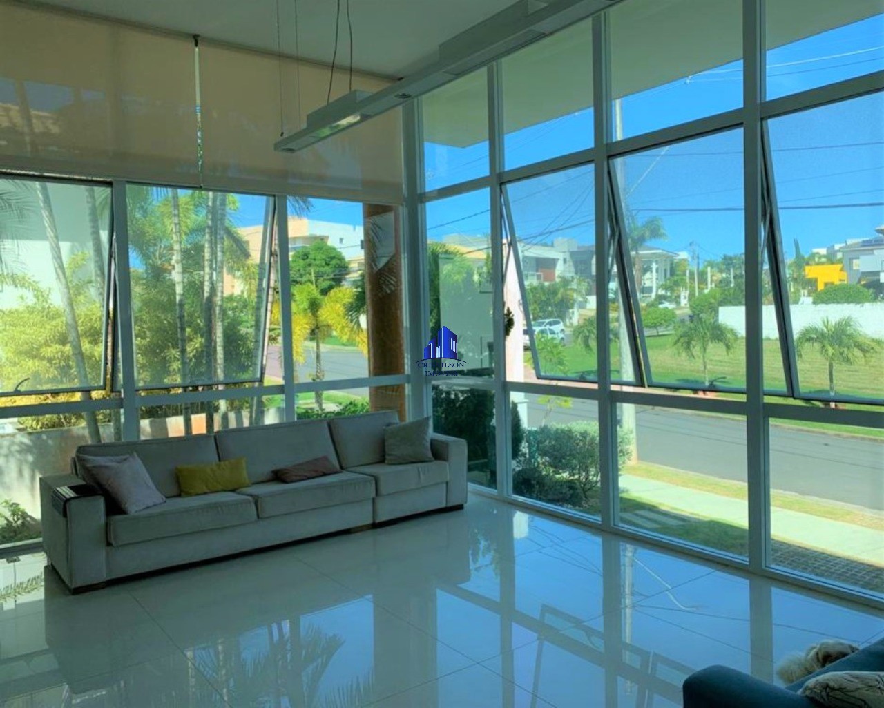 Casa de Condomínio à venda com 4 quartos, 360m² - Foto 6