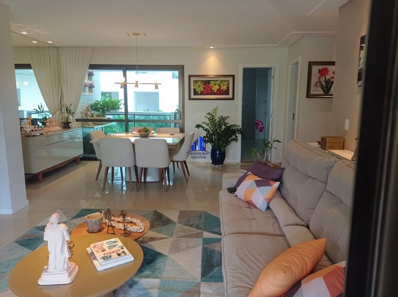 Apartamento à venda com 3 quartos, 175m² - Foto 3