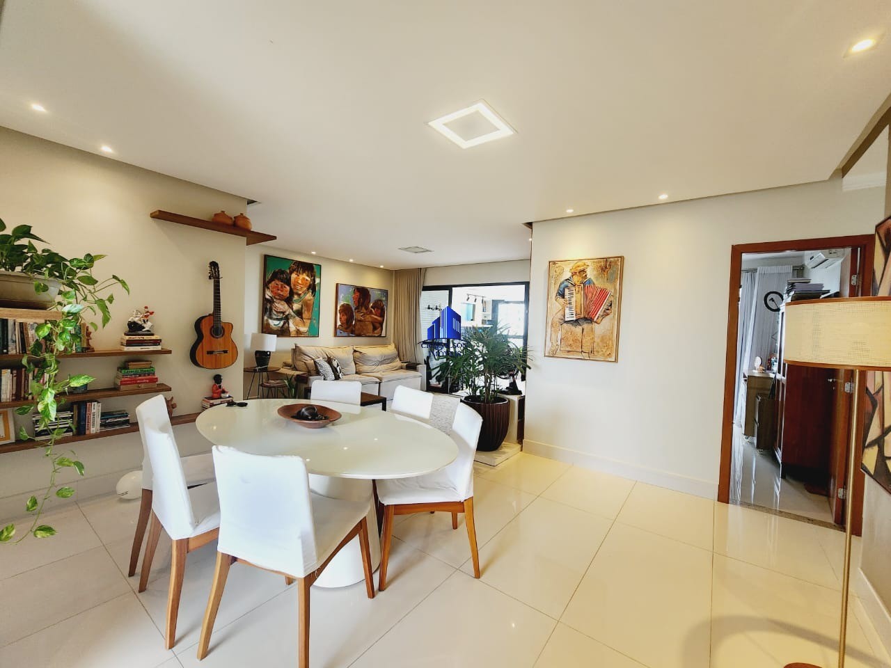 Apartamento à venda com 4 quartos, 183m² - Foto 4