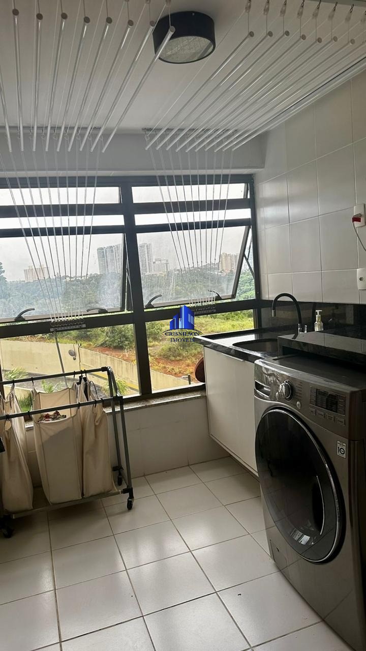 Apartamento à venda com 4 quartos, 225m² - Foto 26