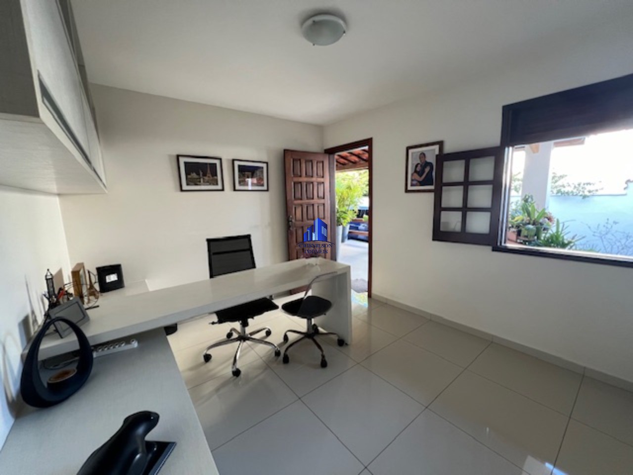 Casa à venda com 7 quartos, 370m² - Foto 12