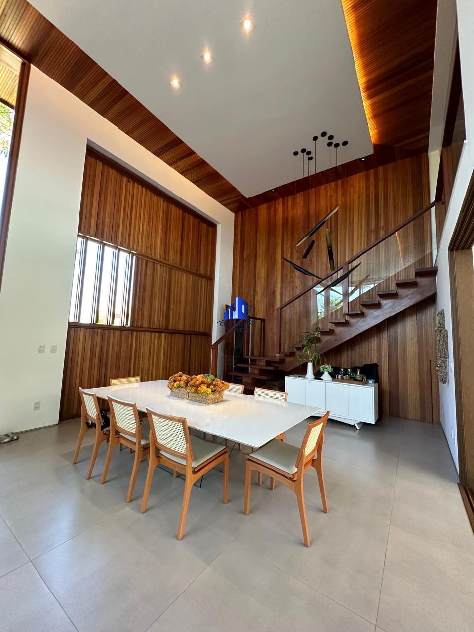 Casa de Condomínio à venda com 5 quartos, 306m² - Foto 6