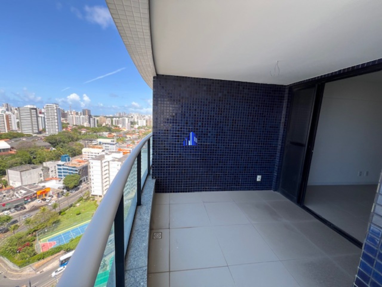 Apartamento à venda com 1 quarto, 52m² - Foto 4