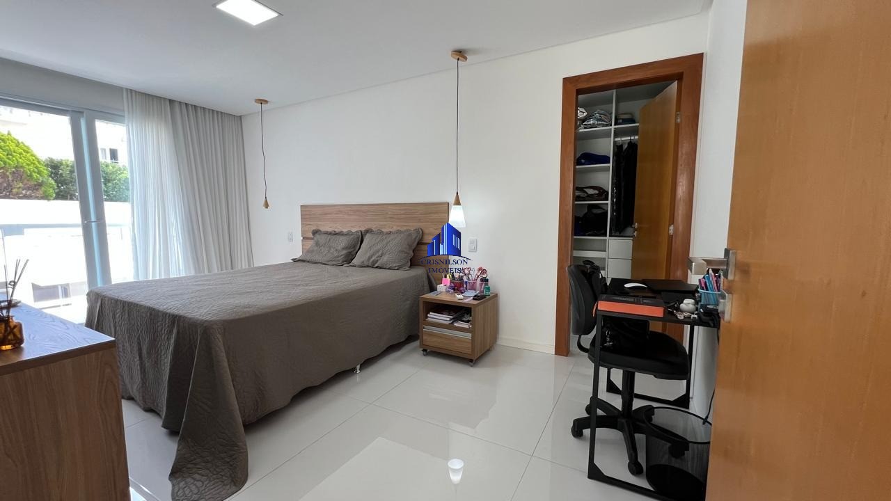 Casa de Condomínio à venda com 5 quartos, 285m² - Foto 31