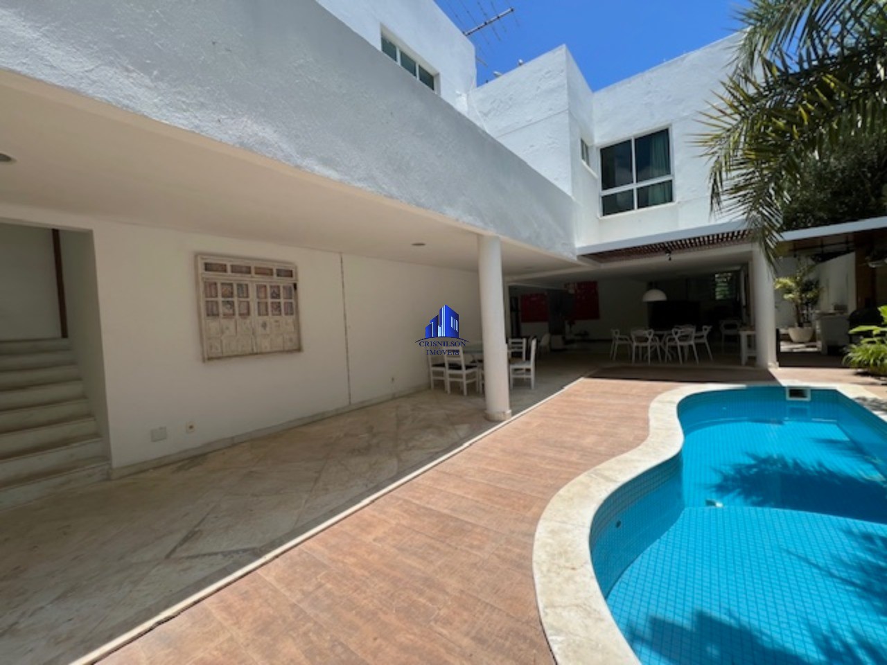 Casa de Condomínio à venda com 5 quartos, 360m² - Foto 4