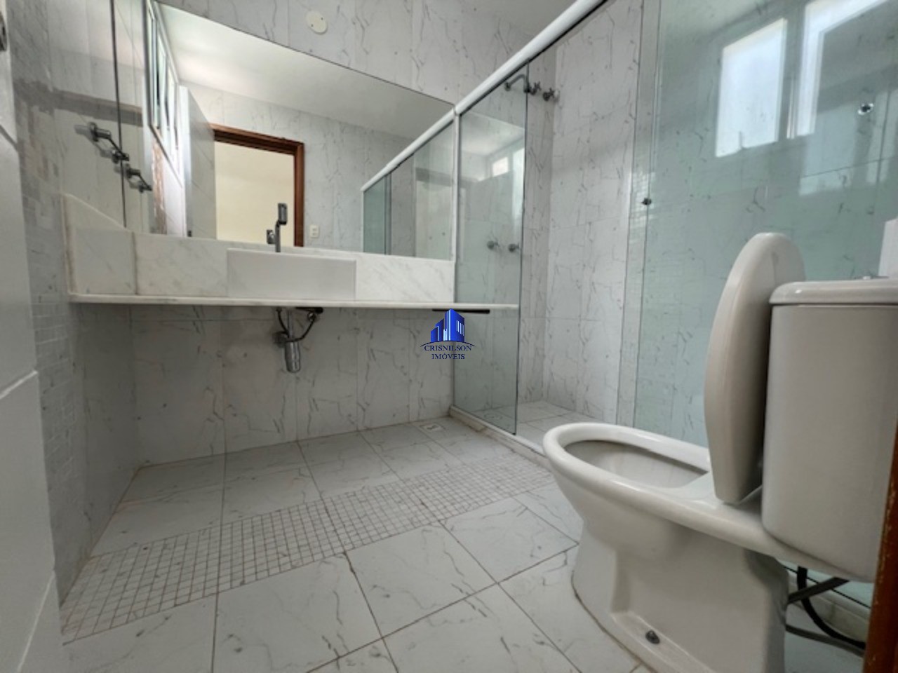 Casa de Condomínio à venda com 5 quartos, 360m² - Foto 20