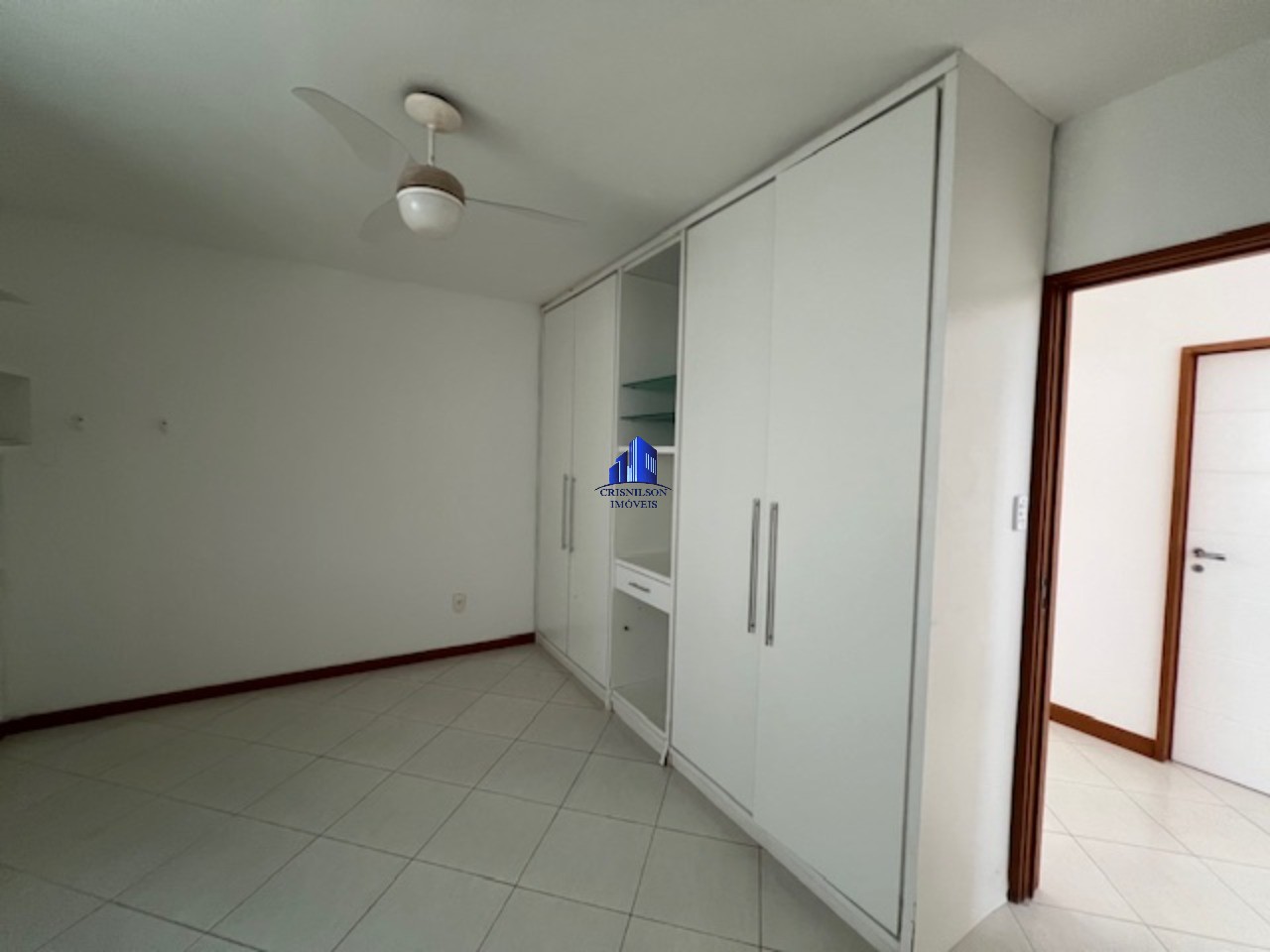 Casa de Condomínio à venda com 5 quartos, 360m² - Foto 22