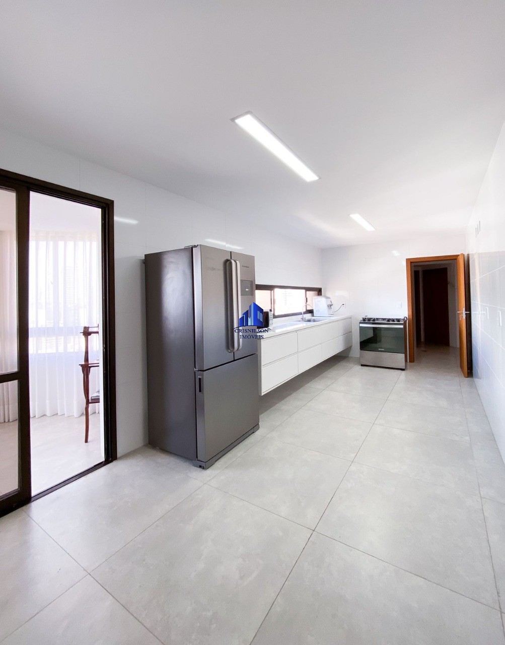 Apartamento à venda com 4 quartos, 304m² - Foto 17