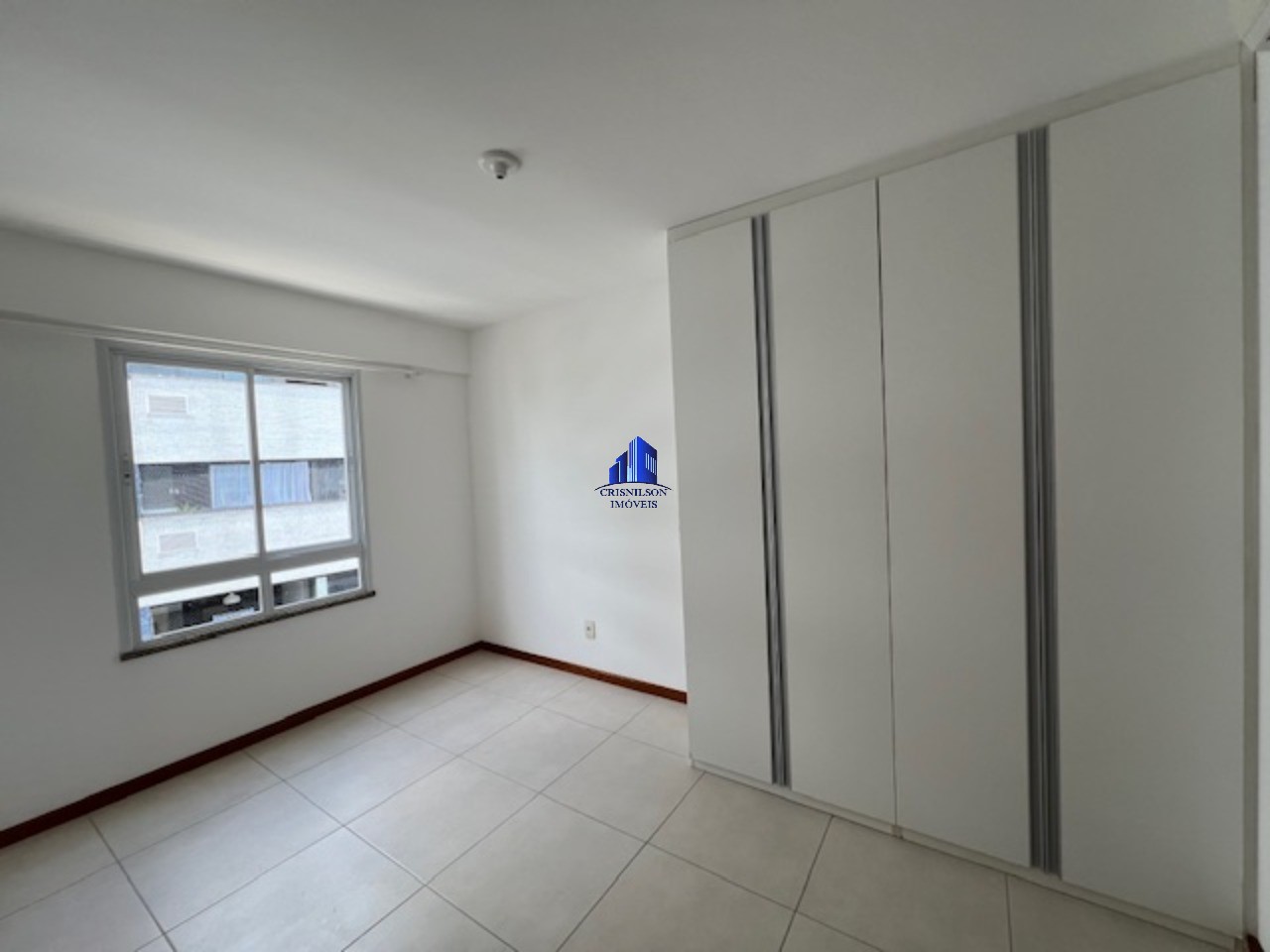 Apartamento à venda com 2 quartos, 76m² - Foto 9