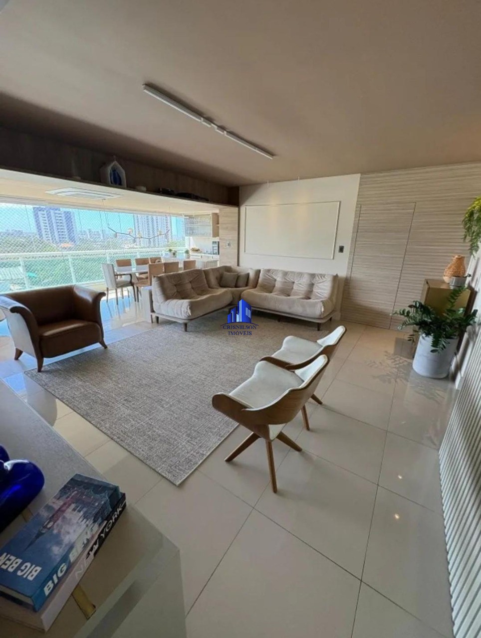 Apartamento, 3 quartos, 143 m² - Foto 2