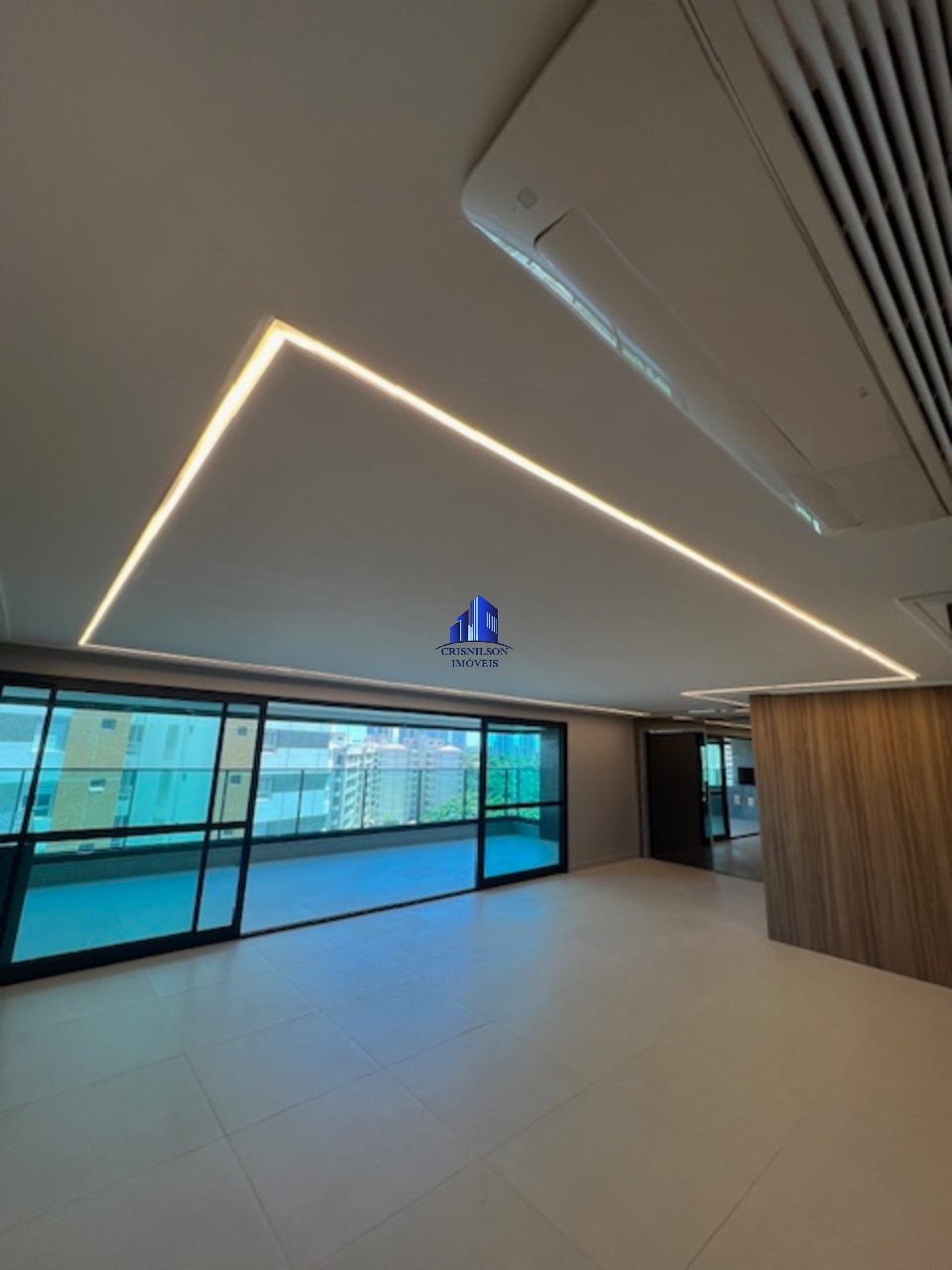 Apartamento, 4 quartos, 203 m² - Foto 1