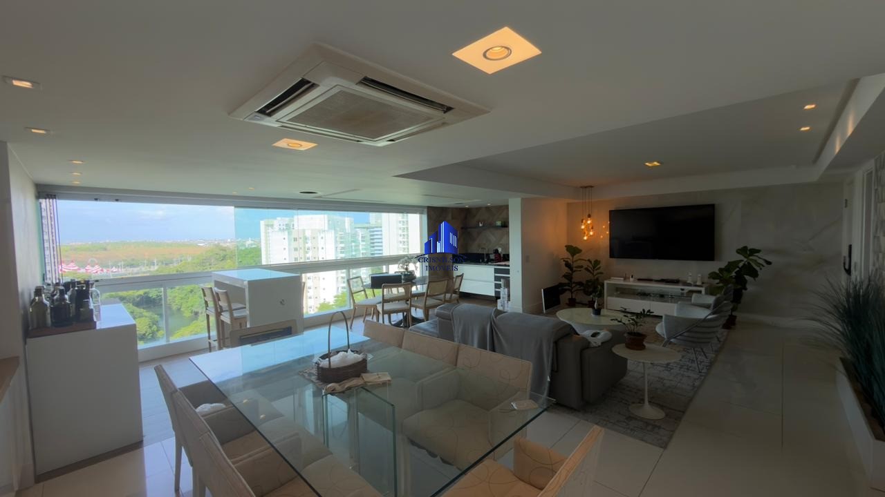 Apartamento, 3 quartos, 140 m² - Foto 1
