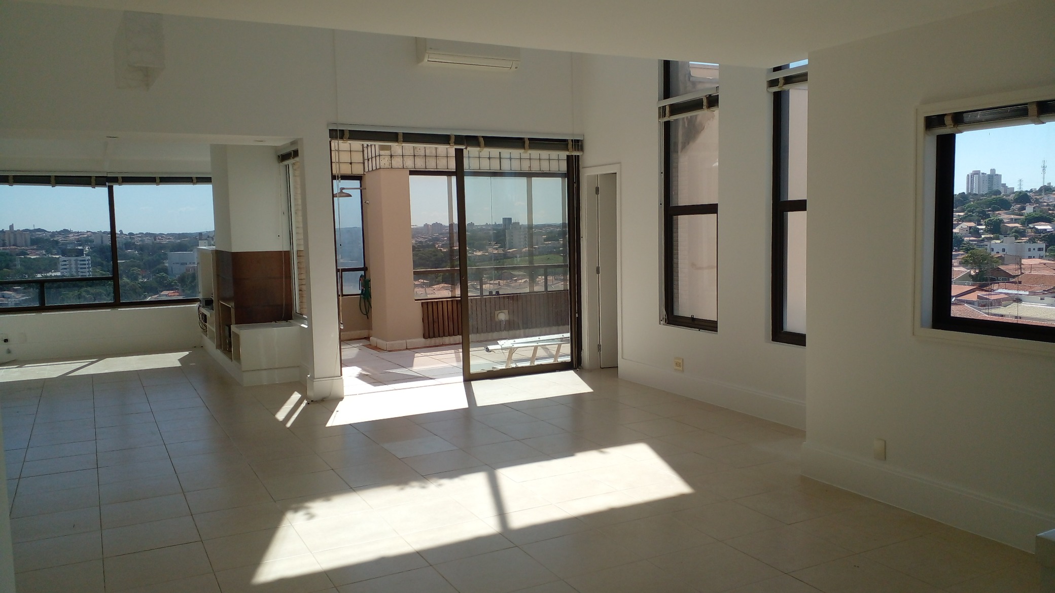 Apartamento, 2 quartos, 110 m² - Foto 1