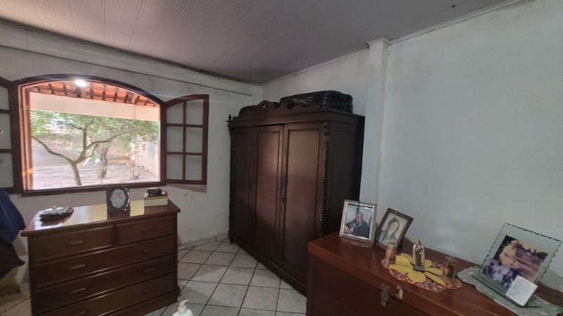 Casa à venda com 2 quartos, 60m² - Foto 24