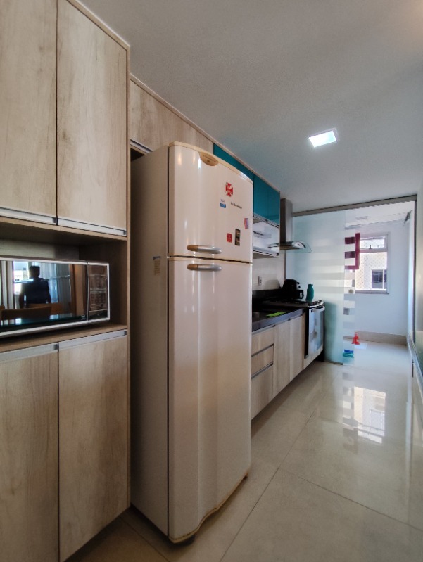 Apartamento à venda com 3 quartos, 79m² - Foto 4