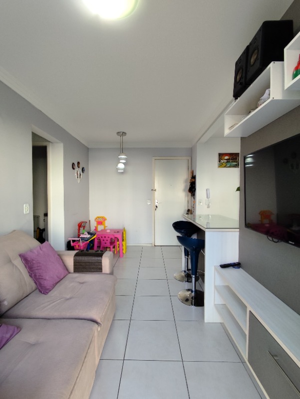 Apartamento à venda com 2 quartos, 54m² - Foto 3