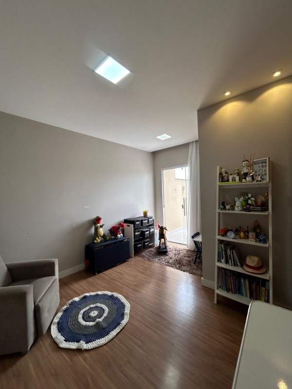 Casa à venda com 3 quartos, 200m² - Foto 19