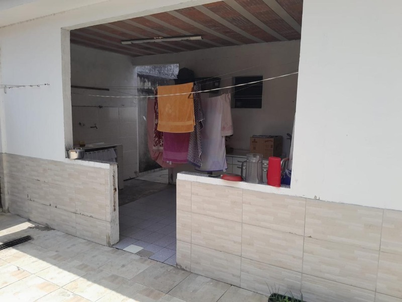 Casa à venda com 3 quartos, 70m² - Foto 15