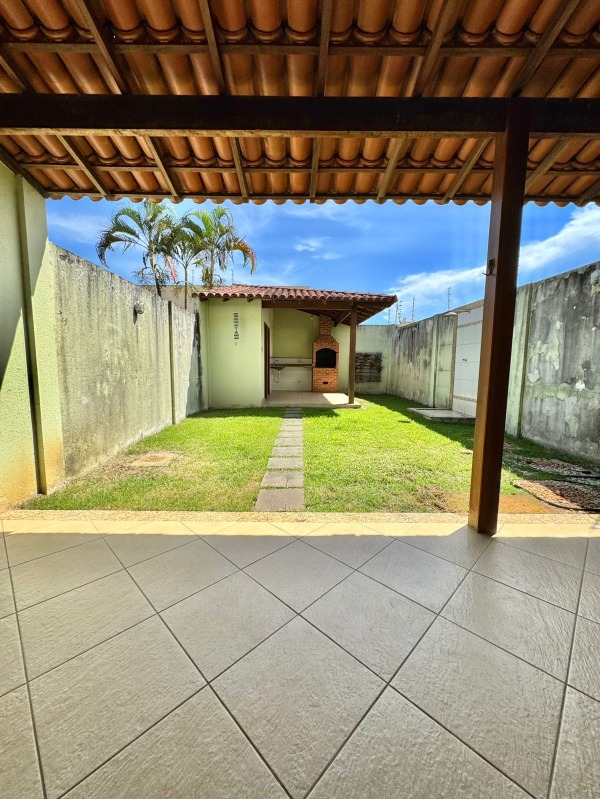 Casa à venda com 3 quartos, 162m² - Foto 11