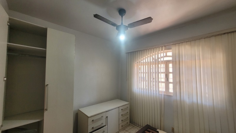 Casa, 3 quartos, 250 m² - Foto 11
