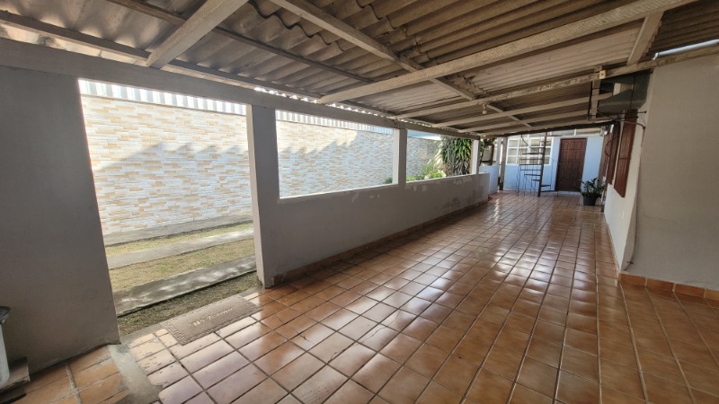Casa, 1 quarto, 300 m² - Foto 2