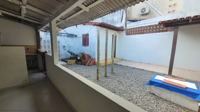 Casa, 1 quarto, 300 m² - Foto 29