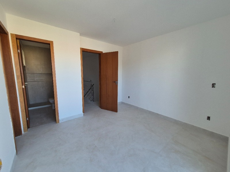 Casa, 3 quartos, 129 m² - Foto 2
