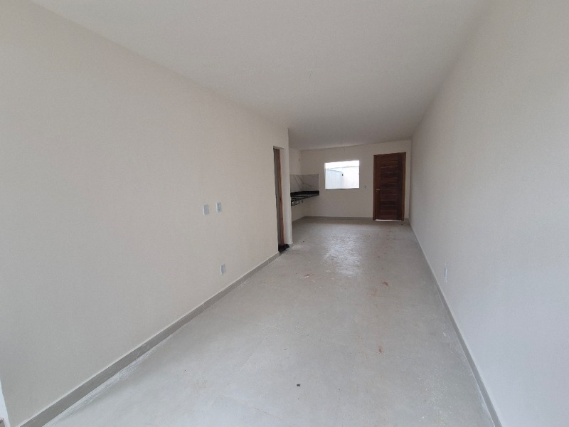 Casa, 2 quartos, 72 m² - Foto 2