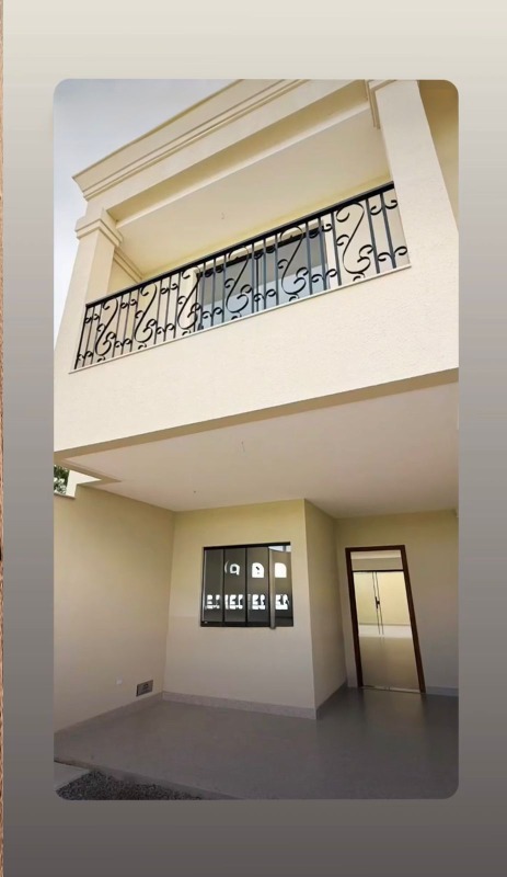 Casa, 3 quartos, 129 m² - Foto 1