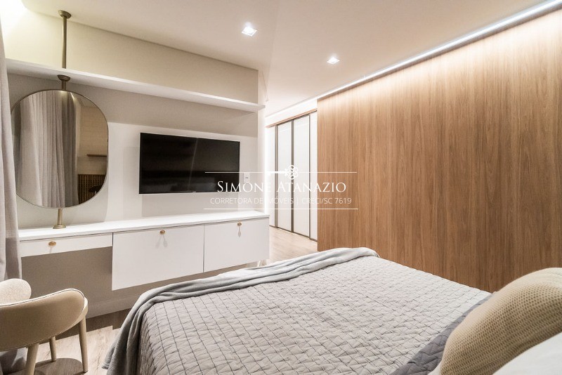 Apartamento à venda com 3 quartos, 152m² - Foto 32