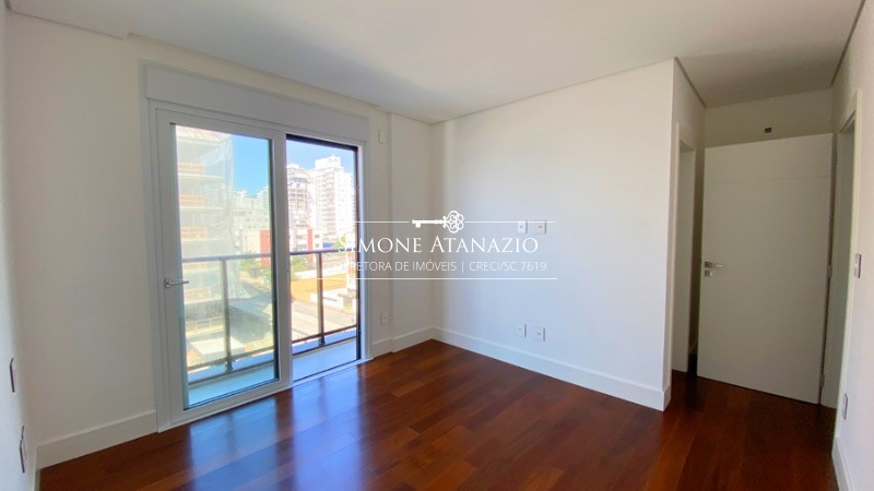 Apartamento à venda com 4 quartos, 226m² - Foto 22