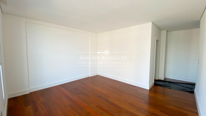 Apartamento à venda com 4 quartos, 226m² - Foto 12