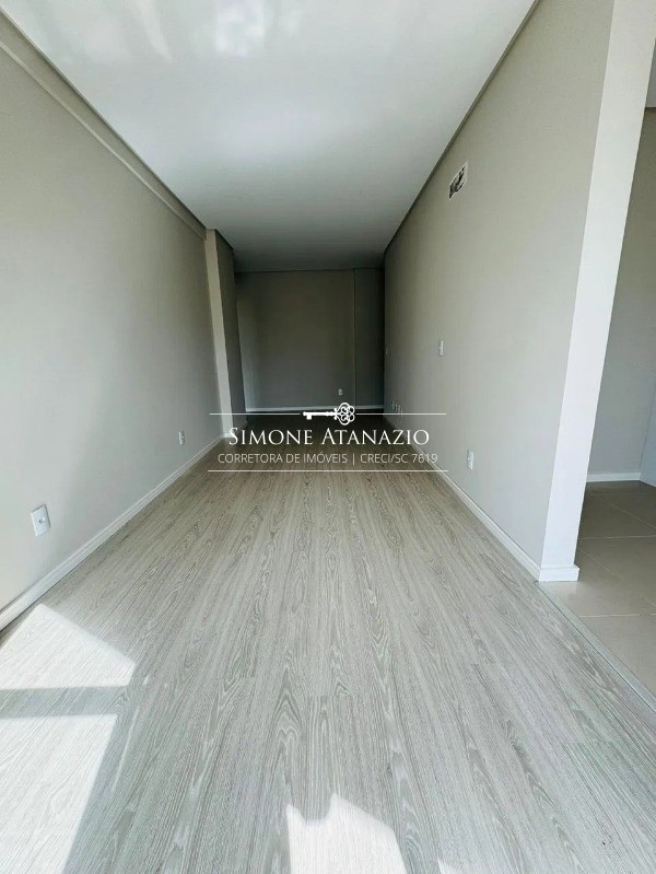 Apartamento à venda com 2 quartos, 79m² - Foto 24