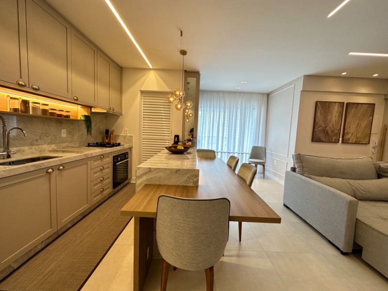 Apartamento à venda com 3 quartos, 119m² - Foto 11