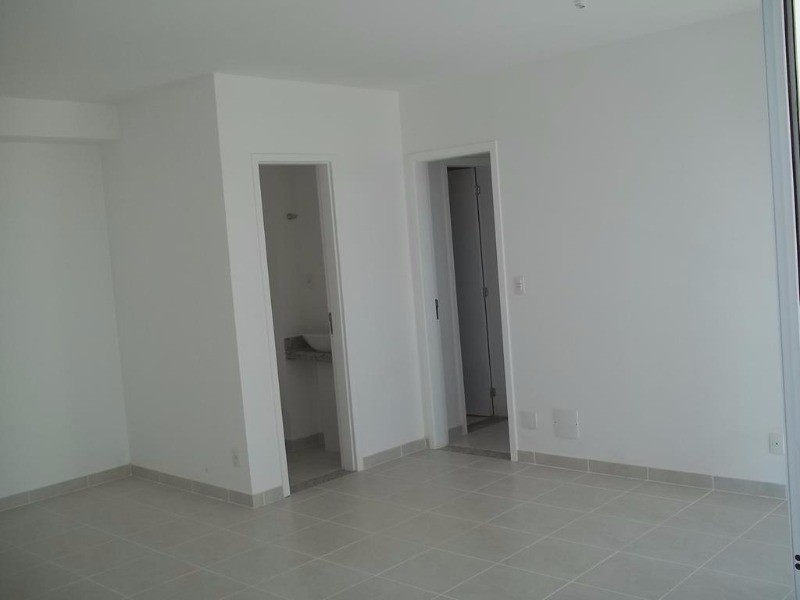 Apartamento para alugar com 4 quartos, 110m² - Foto 7