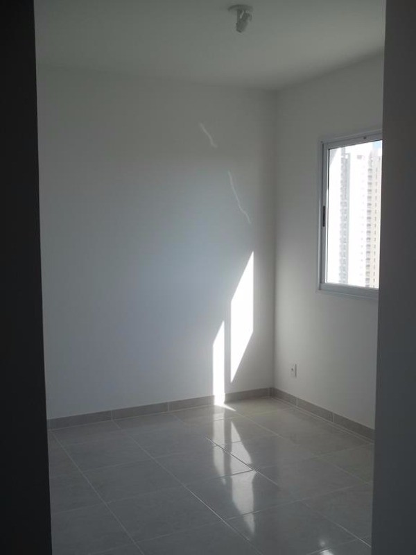 Apartamento para alugar com 4 quartos, 110m² - Foto 9