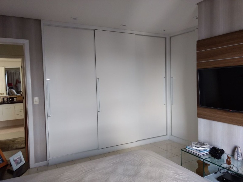 Apartamento à venda com 3 quartos, 156m² - Foto 11