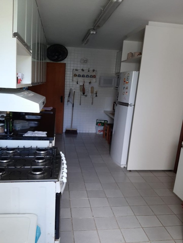 Apartamento à venda com 4 quartos, 185m² - Foto 5