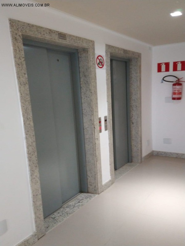 Apartamento à venda com 1 quarto, 56m² - Foto 11