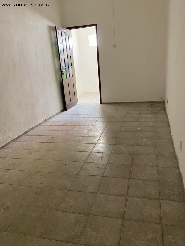 Casa, 10 quartos, 240 m² - Foto 6