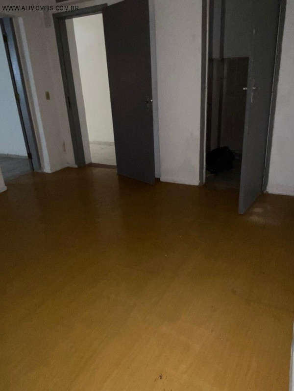 Casa, 10 quartos, 240 m² - Foto 12